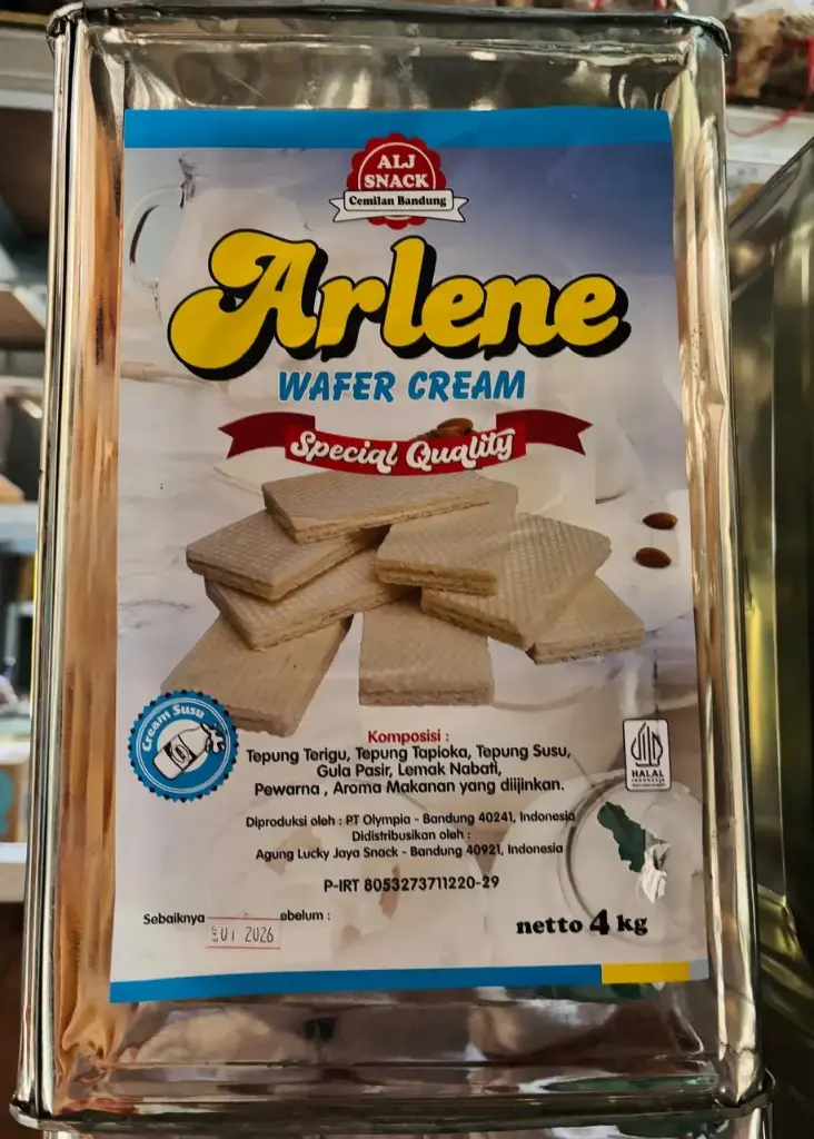 Arlene Wafer Vanila Blek